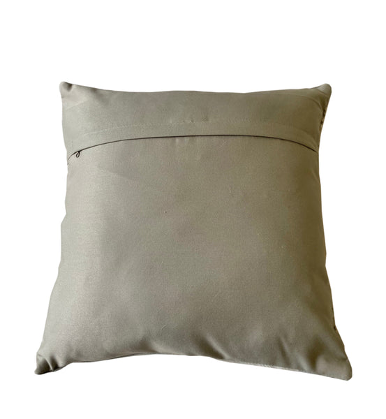 Maxwell Throw Pillow, Lt. Grey (18"x18"x4")
