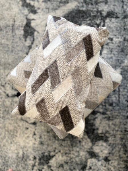 Owen Throw Pillow, Grey (13"x21"x4")