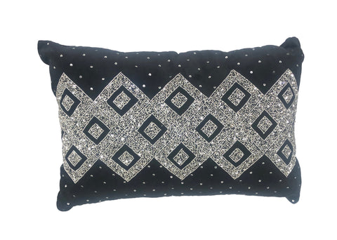 Naya Throw Pillow, Black (24"x16"x4")