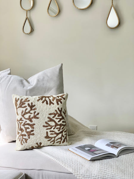 Marcus Throw Pillow, Ivory (16"x16"x3")