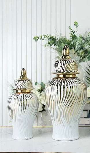 Nova White/ Gold Ginger Jar Multiple Sizes