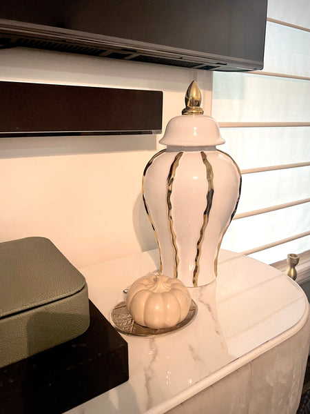 Mason White/Gold Ruffle Ginger Jar (Multiple sizes)