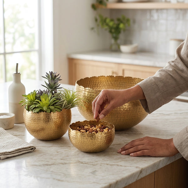 Bella Gilded Hammered Bowl set of 3, Gold (11",6",5")