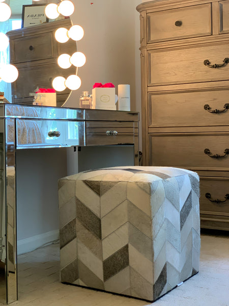 Geometric Hide Pouf Ashton, Grey (18"x18"x18")