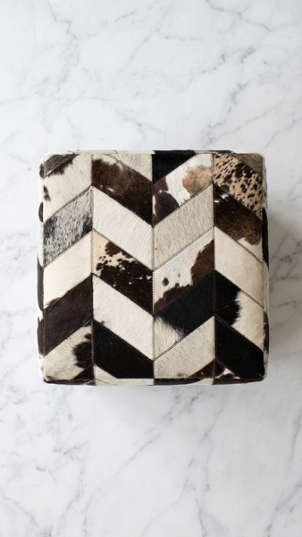 Geometric Hide Pouf Levi, Black (18"x18"x18")