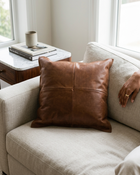 Sophie Throw Pillow, Brown (18"x18"x4")