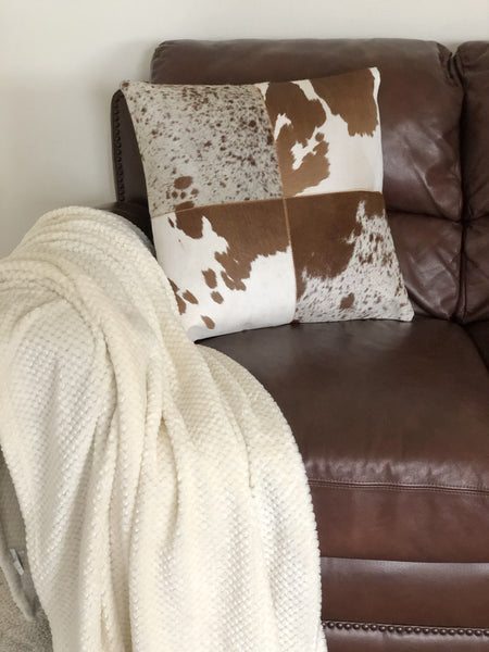 Connor Throw Pillow, Brown/Ivory (20"x20"x4')